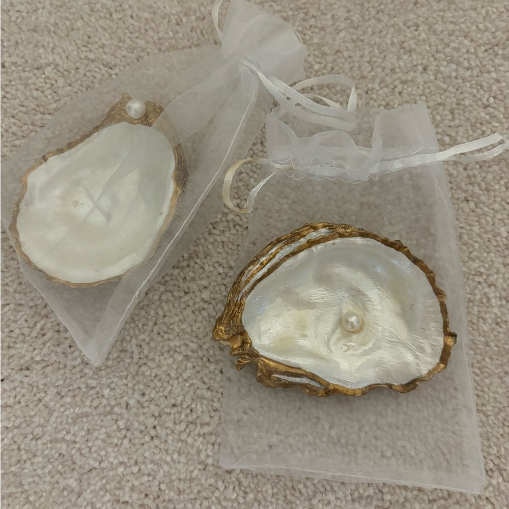 Pearl gold oyster shell jewelry dishes set of 2